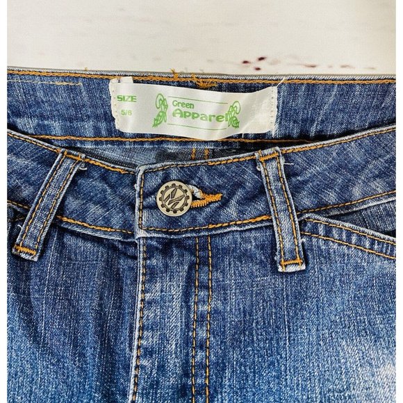 Green Apparel Jean Shorts Womens Size 6 Denim Embroidered Flowers Long Hippie - Picture 3 of 9